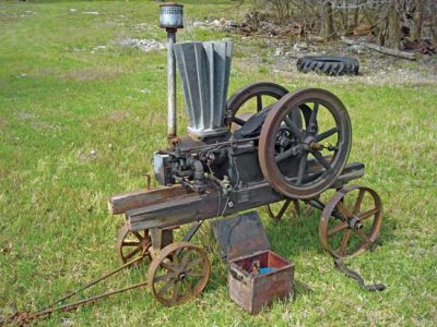 Circa-1920 Aermotor 2-1/2 hp General Purpose Engine Image
